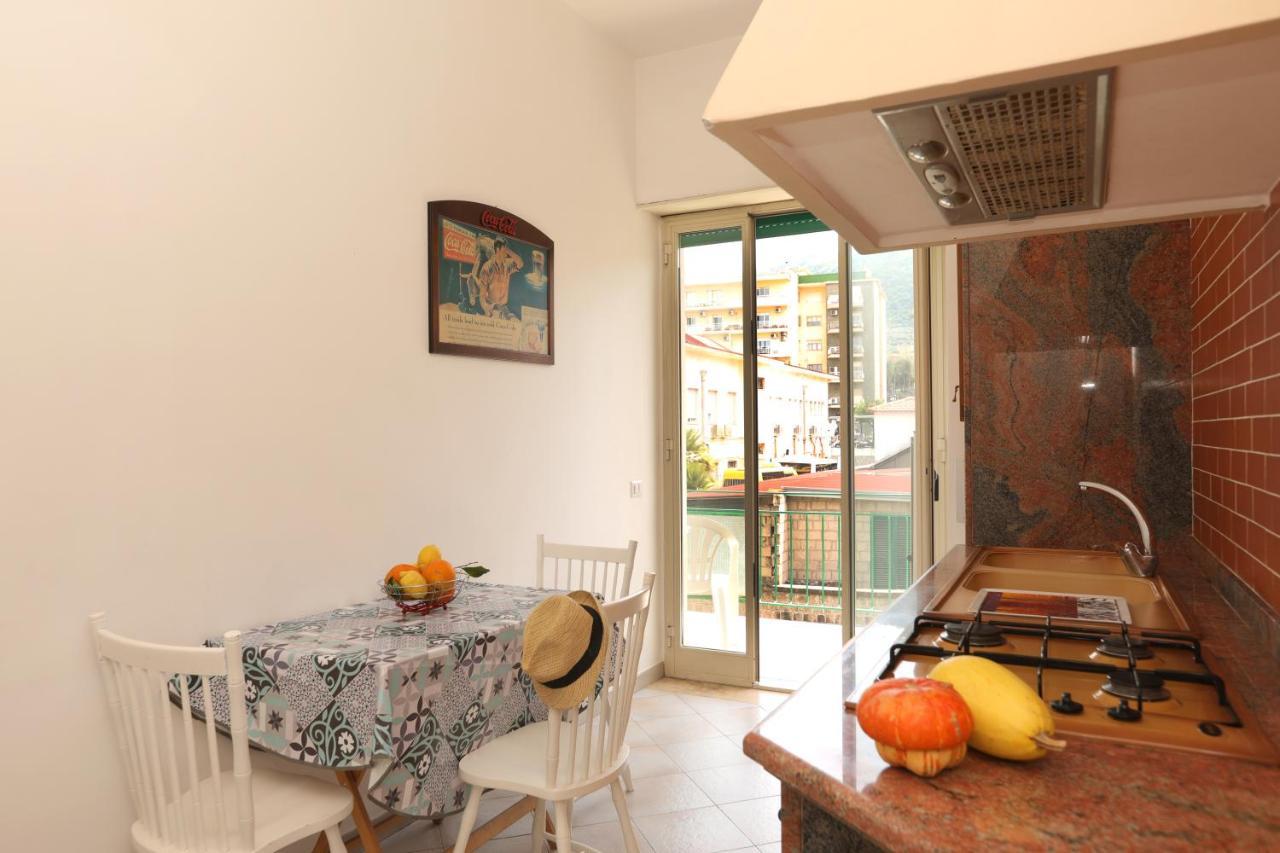 Estate4Home - Casa Pina Sorrento Luaran gambar