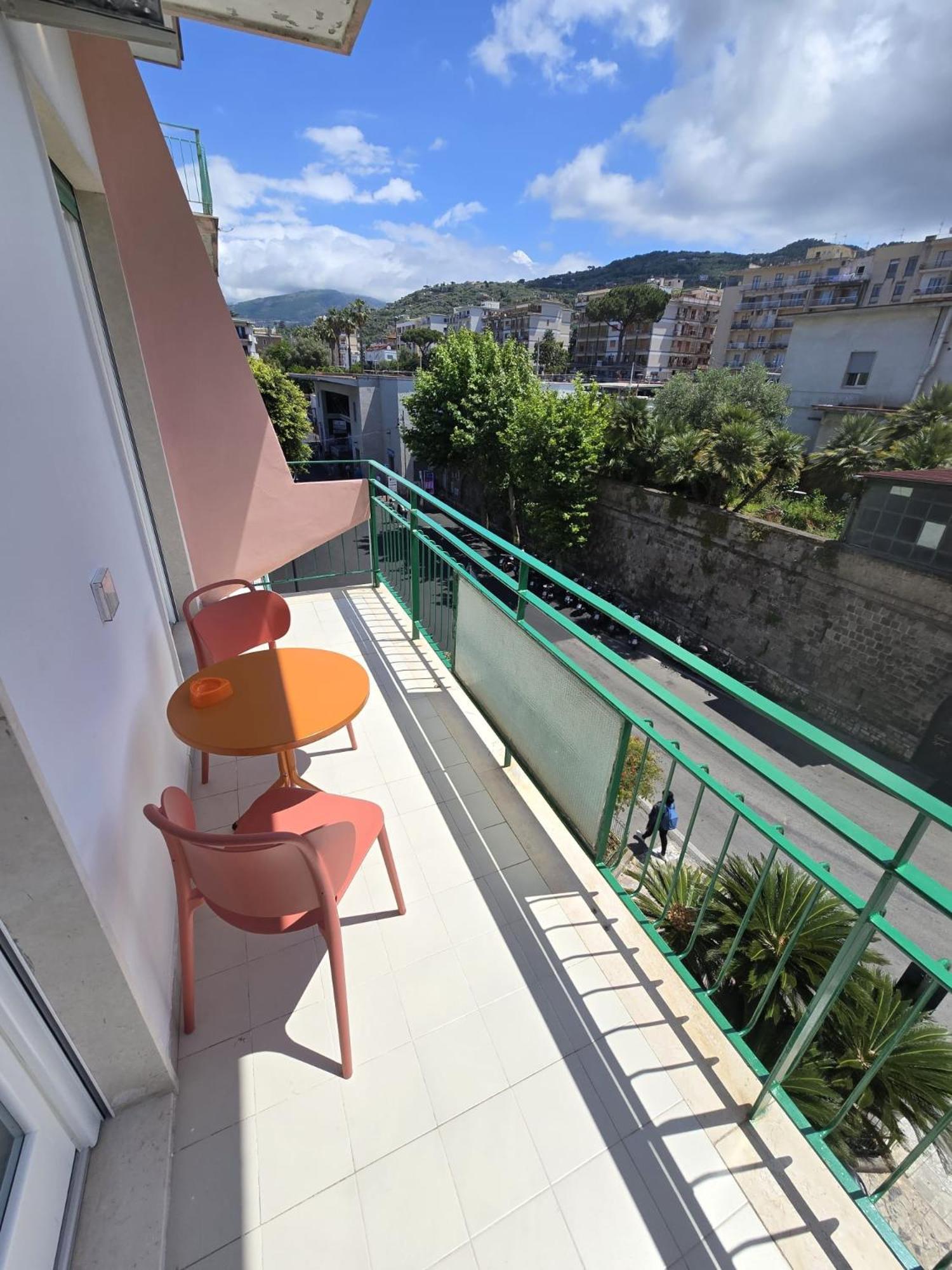 Estate4Home - Casa Pina Sorrento Luaran gambar